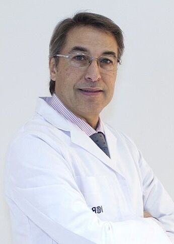 Doutor Dermatólogo Rudi Sanz